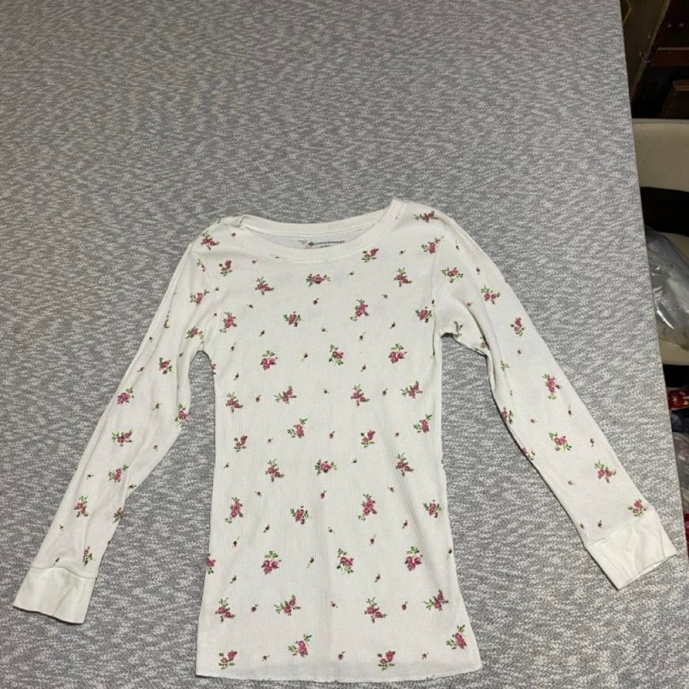 Comfort Choice white long sleeve pyjama top Size M (14-16) SKU-A590